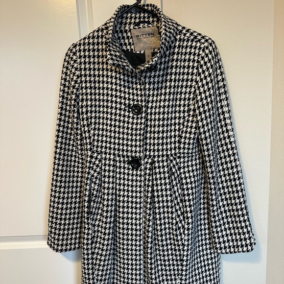Bitten by Sarah Jessica Parker Houndstooth Pea Coat - Picture 3 of 4